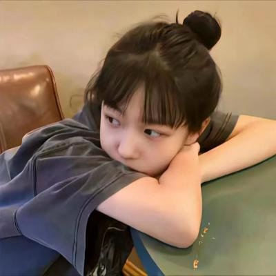 蔚蓝之下 海报